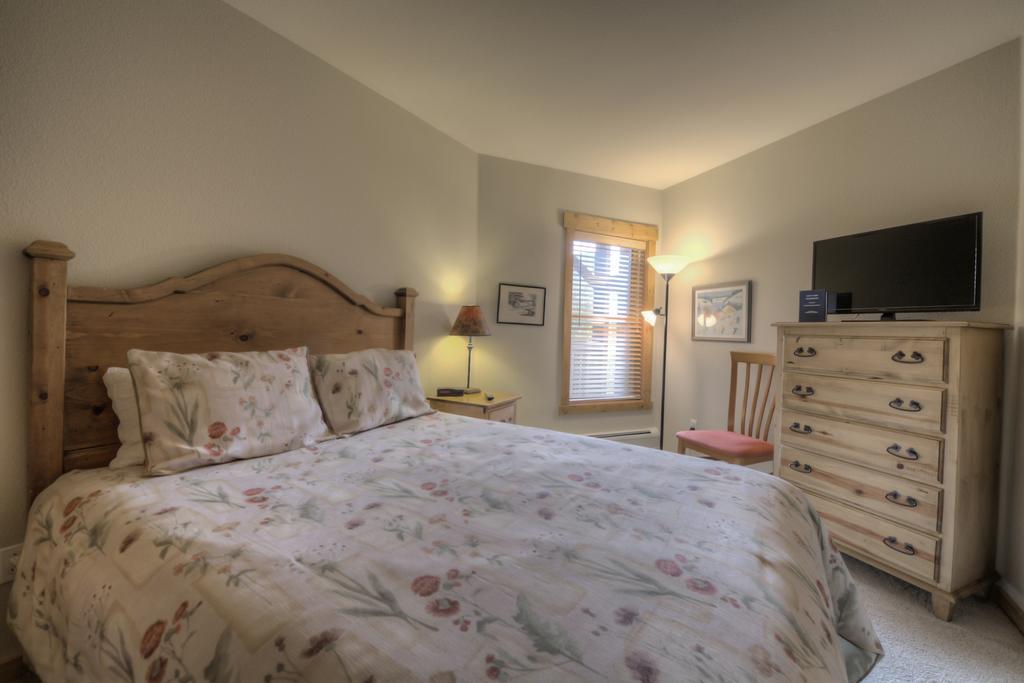 Tenderfoot Lodge Keystone Bagian luar foto